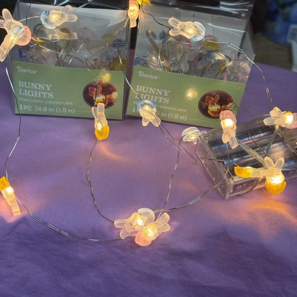 Darice Yellow and White Party Lights - Festive and Fun timer for wreaths